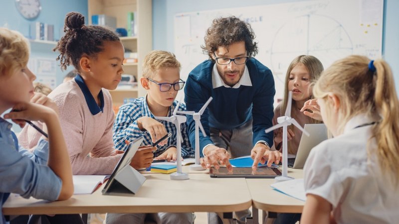 Projektunterricht in der Schule Schülerinnen und Schüler im Projektunterricht