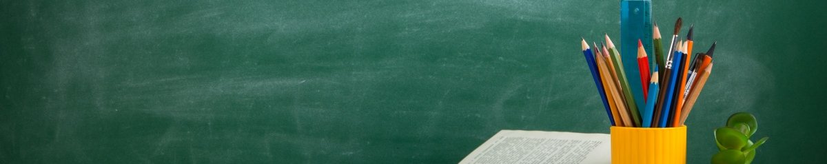 Dossier zu "Vertretungsstunden: Material für guten Unterricht (fast) ohne Vorbereitung" Pult mit Buch vor einer Tafel