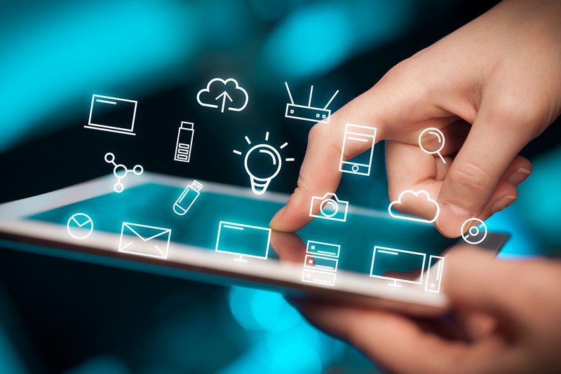 Tablet mit digitalen Icons