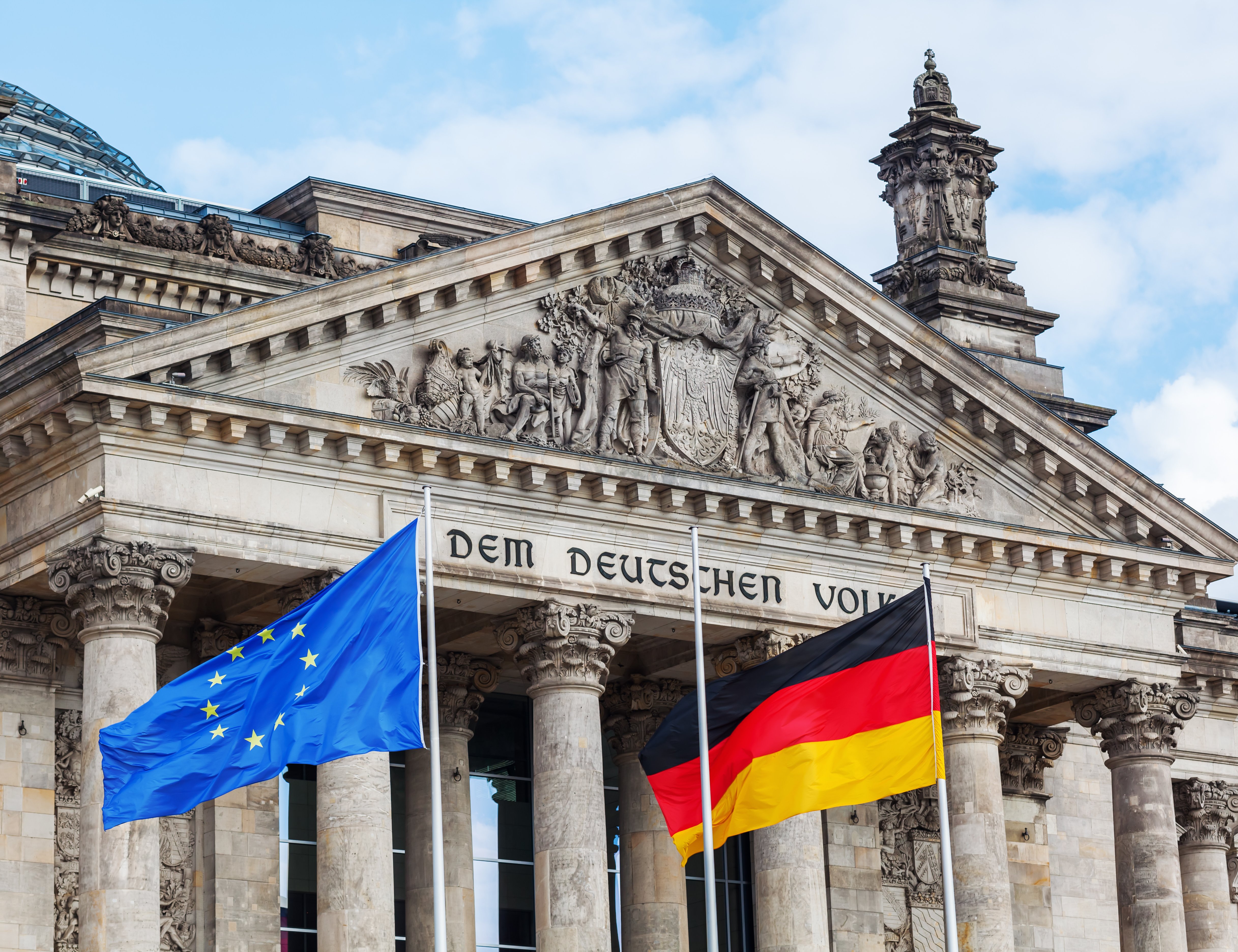 Berlin Bundestag Flaggen