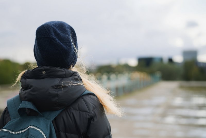 Schüler von hinten fotografiert