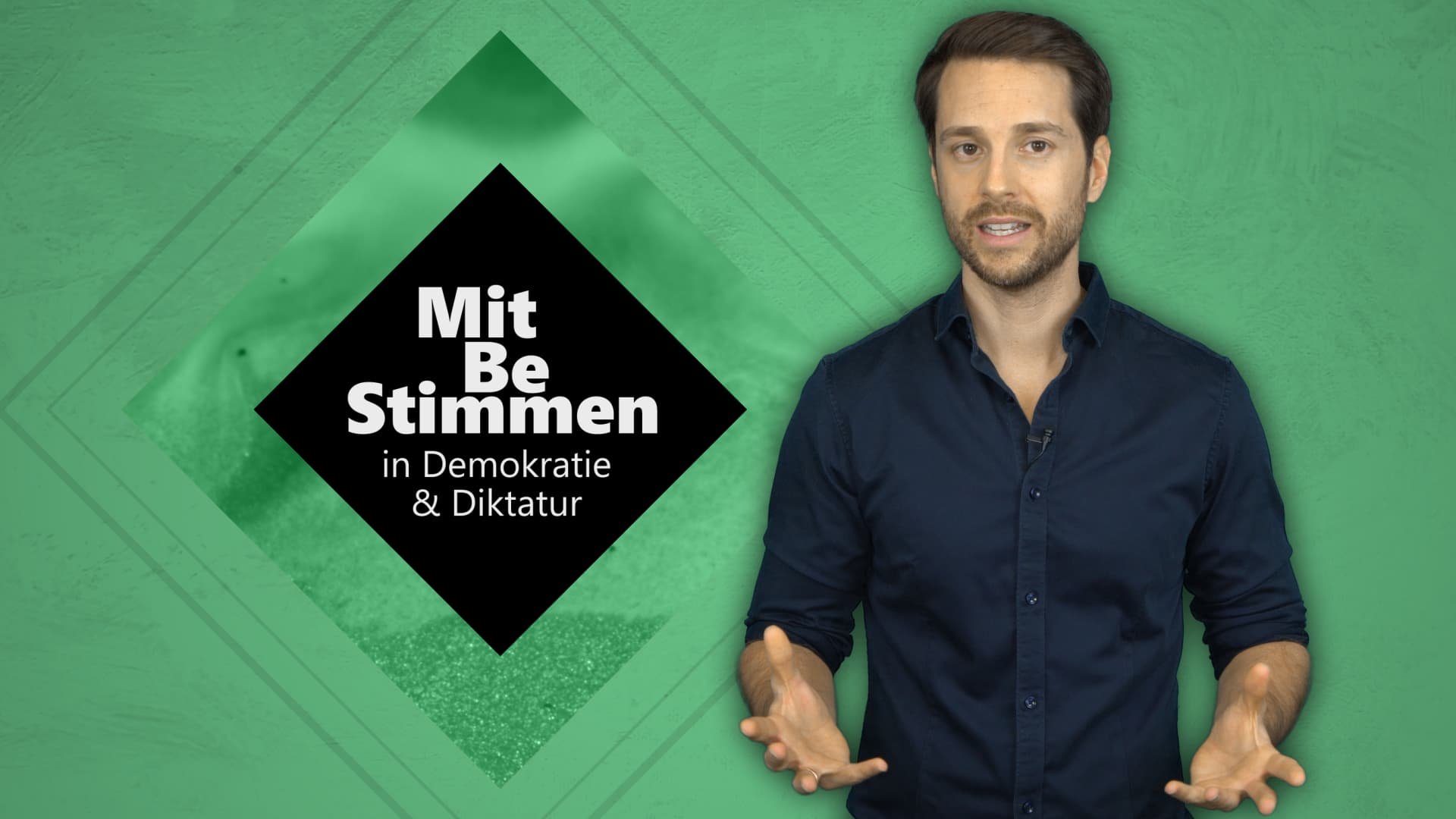 MitBeStimmen MrWissen2Go vor grüner Wand