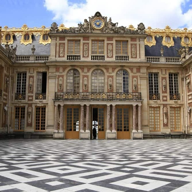 Versailles