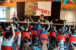 Stark gegen Mobbing und Cybermobbing Auftritt Schule Präventionstheater