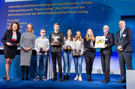 Sieger des Videowettbewerbs Die Wettbewerbssieger beim Digital-Gipfel 2018“ Foto: Wirtschaftsinitiative Smart Living / Lena